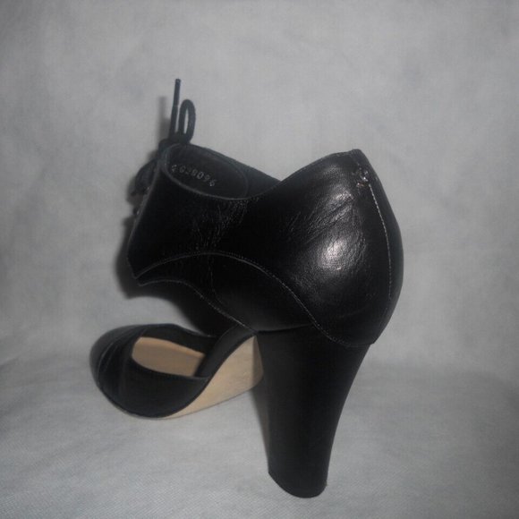 CHANEL Black Leather Cinema Mary Jane Lace Tie Up Pumps Shoes Heels - Picture 4 of 14